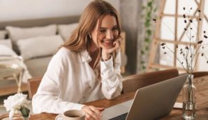Best Side Hustle - Freelance Writing