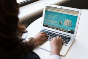 Leveraging User Behavior Data to Enhance SEO Performance